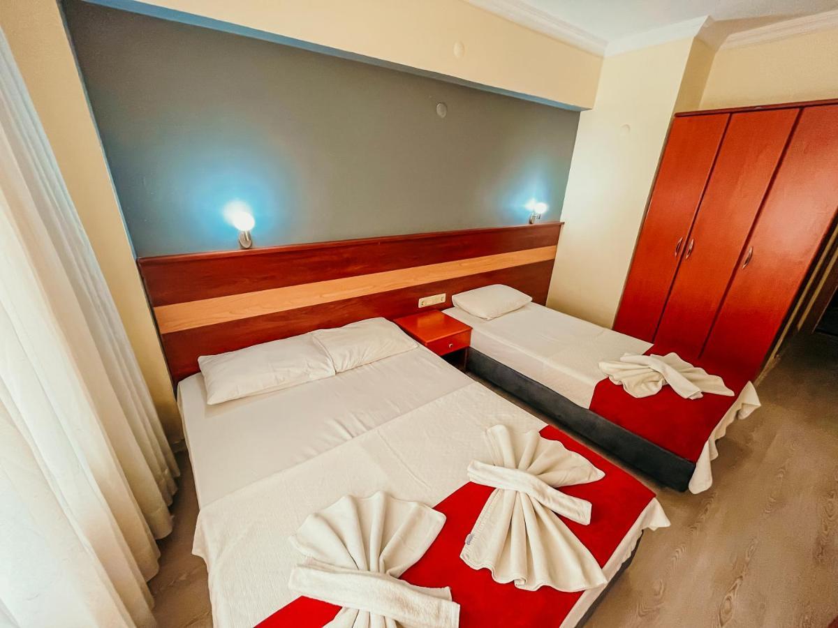 Hotel First Class Didim Exterior photo