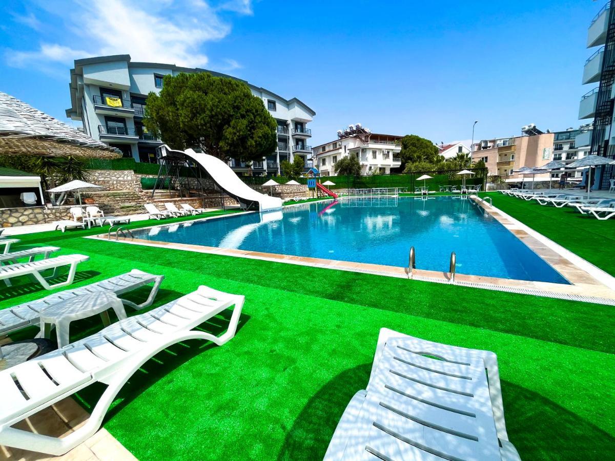 Hotel First Class Didim Exterior photo