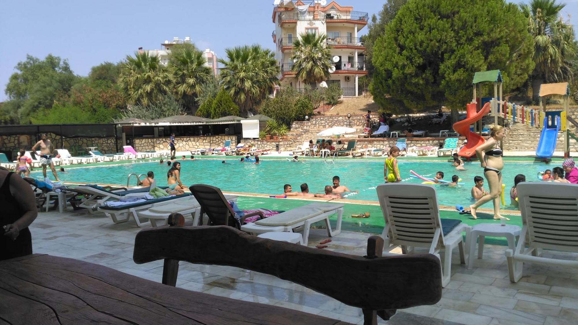 Hotel First Class Didim Exterior photo