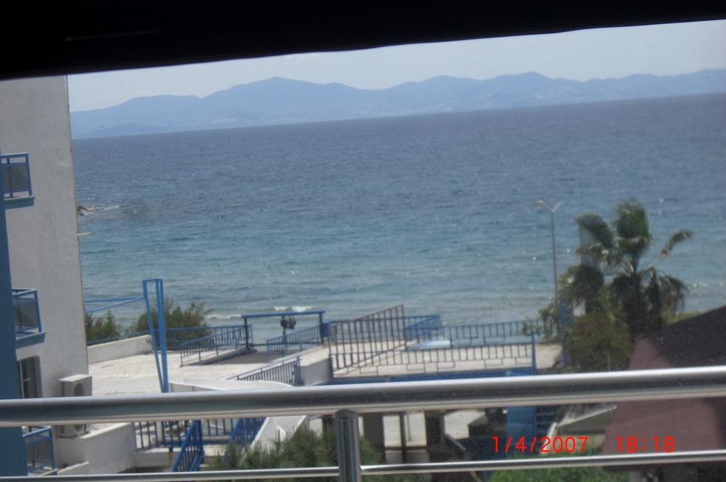 Hotel First Class Didim Exterior photo